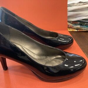 Black Patent Leather Heels - Size 7.5